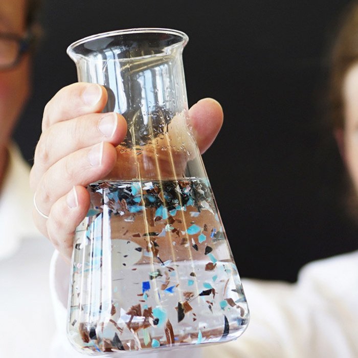 Ученые нашли способ использовать пластмассу после переработки