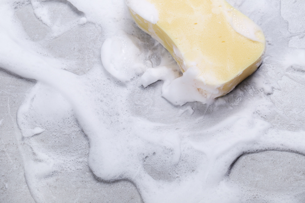 yellow-sponge.jpg
